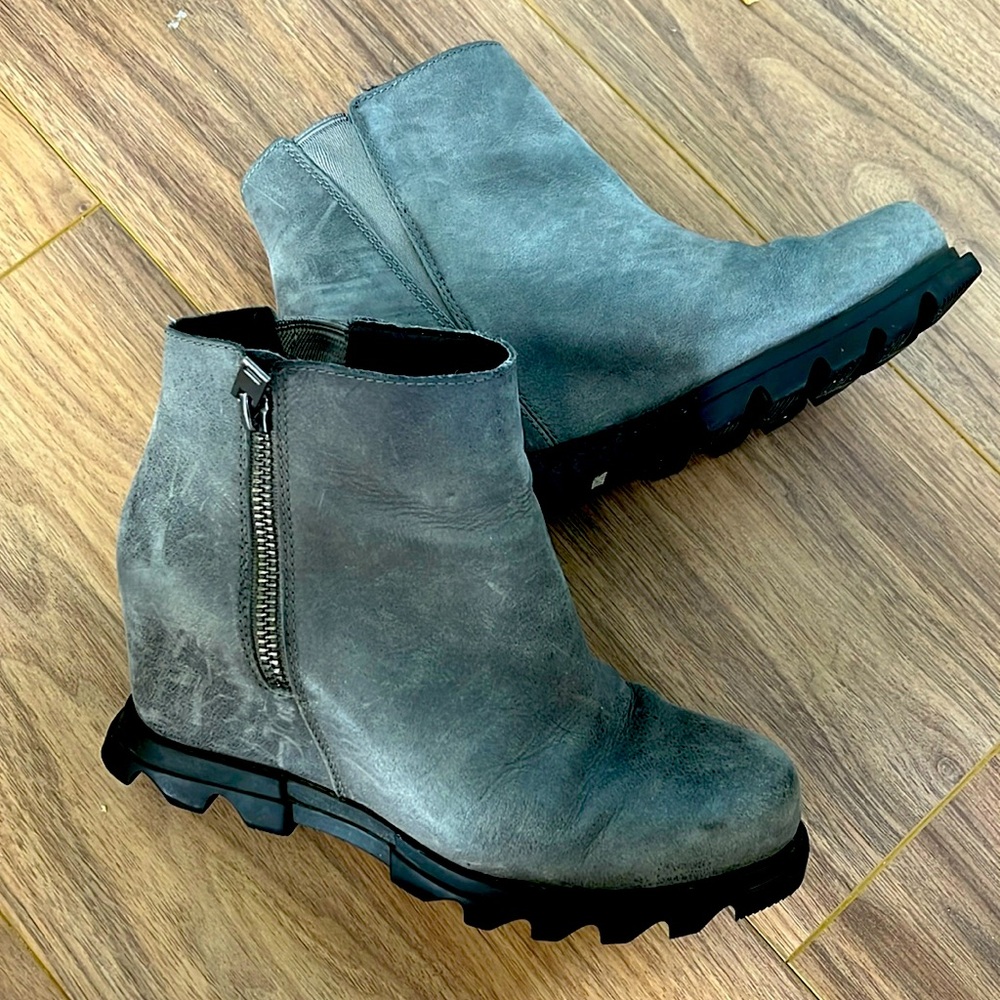 Sorel Grey Ankle Boots